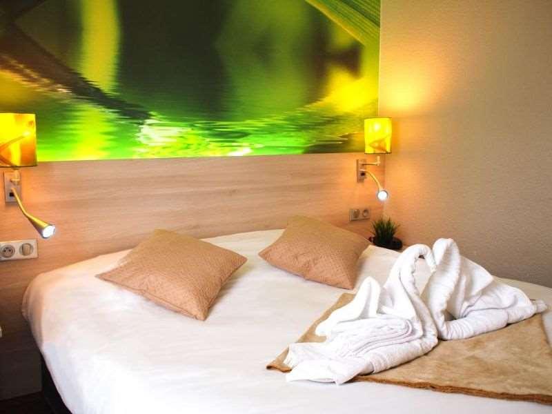 Brit Hotel Essentiel De Гранвіль Номер фото