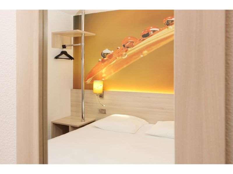 Brit Hotel Essentiel De Гранвіль Номер фото