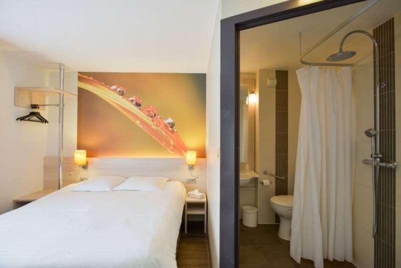 Brit Hotel Essentiel De Гранвіль Номер фото